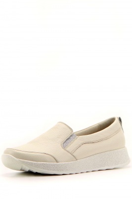 Слипоны кожаные бежевые