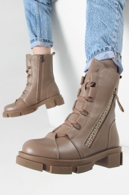 Ботинки кожаные коричневые