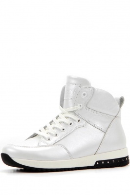 Ботинки кожаные белые 