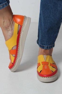 Слипоны кожаные