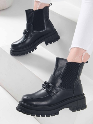 Ботинки кожаные черные