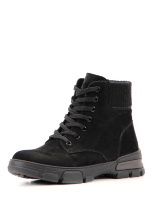 Черные ботинки и полуботинки