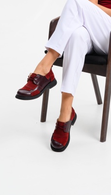 Туфли кожаные бордовые