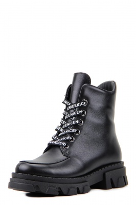 Ботинки кожаные черные