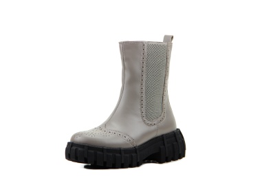 Серые ботинки и полуботинки