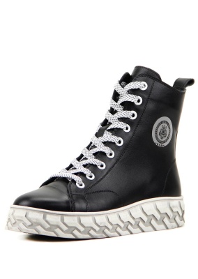 Черные кеды