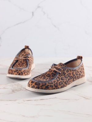 Туфли замшевые коричневые с принтом леопард