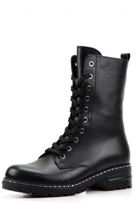 Черные ботинки и полуботинки