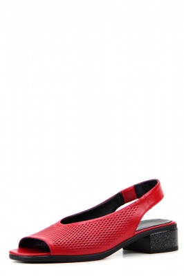 Босоножки кожаные красные с перфорацией