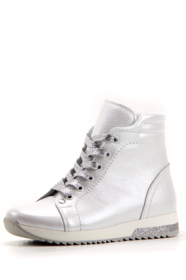 Ботинки кожаные белые