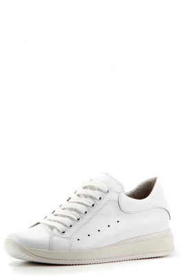 Белая женская обувь