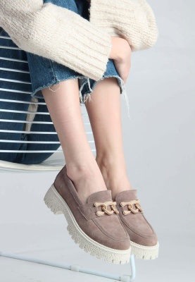 Лоферы замшевые коричневые