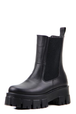 Черные ботинки и полуботинки