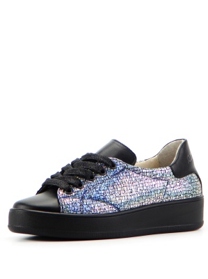 Серебряные кеды