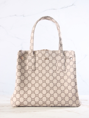 Бежевые сумки