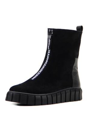 Черные ботинки и полуботинки