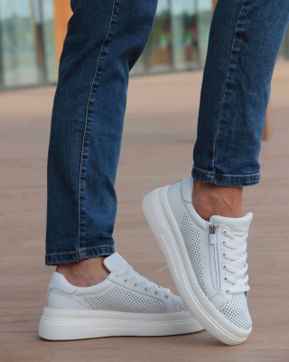 Кеды кожаные белые с перфорацией