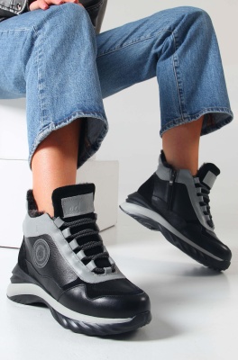 Ботинки кожаные