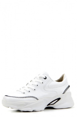 Белая женская обувь