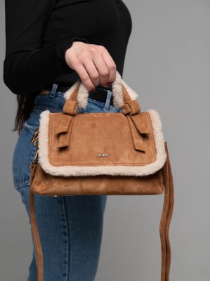 Коричневые сумки