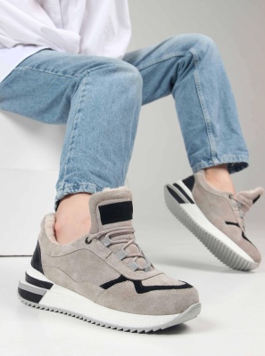 Кроссовки замшевые серые