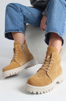 Ботинки ED'ART 228.V.1541'be. светло-желтый замша